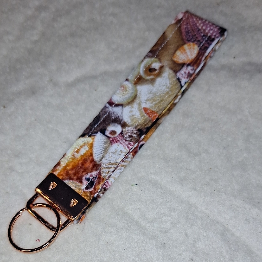 Seashell Pattern Key Holder